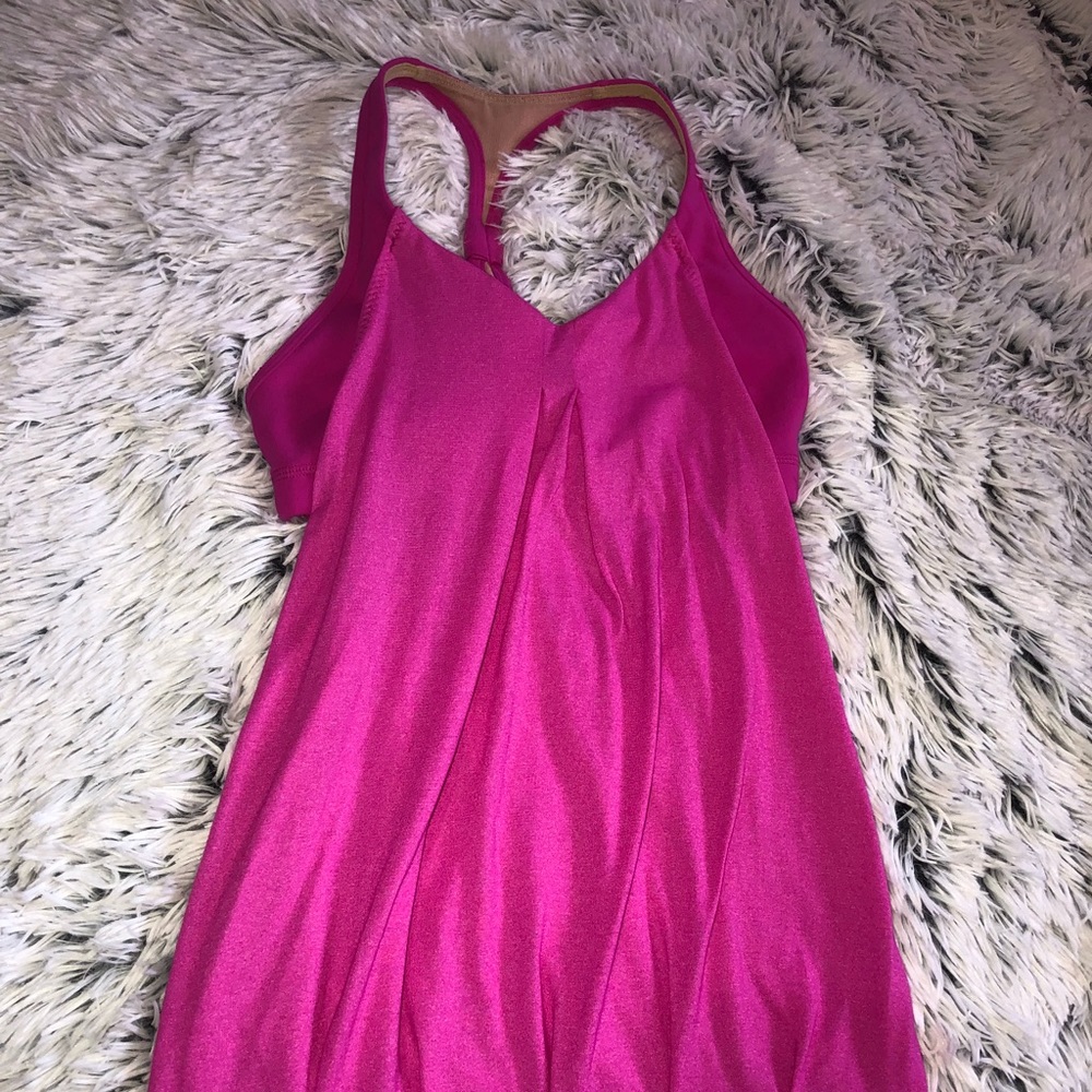 Lululemon workout tank